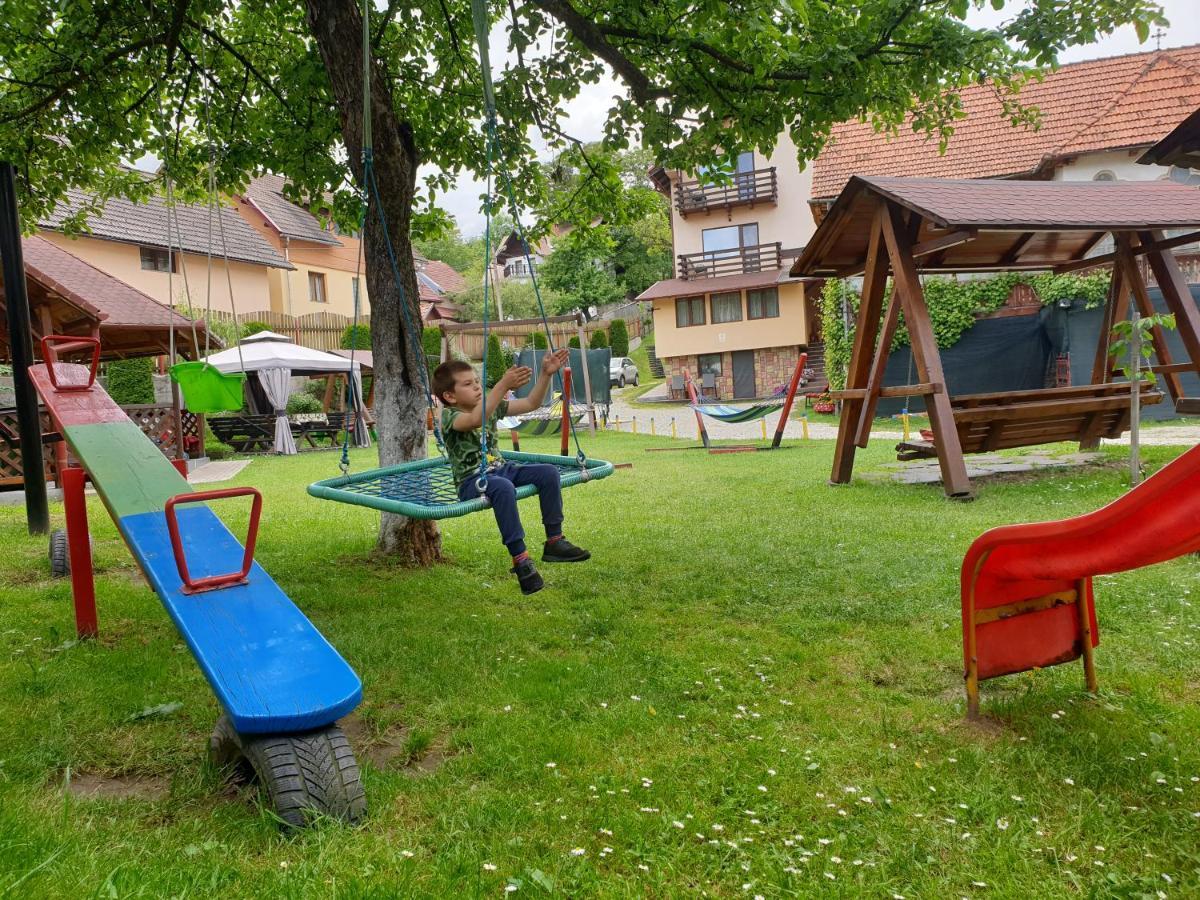 Pensiunea Sarah Bran Bran (Brasov) Exterior foto